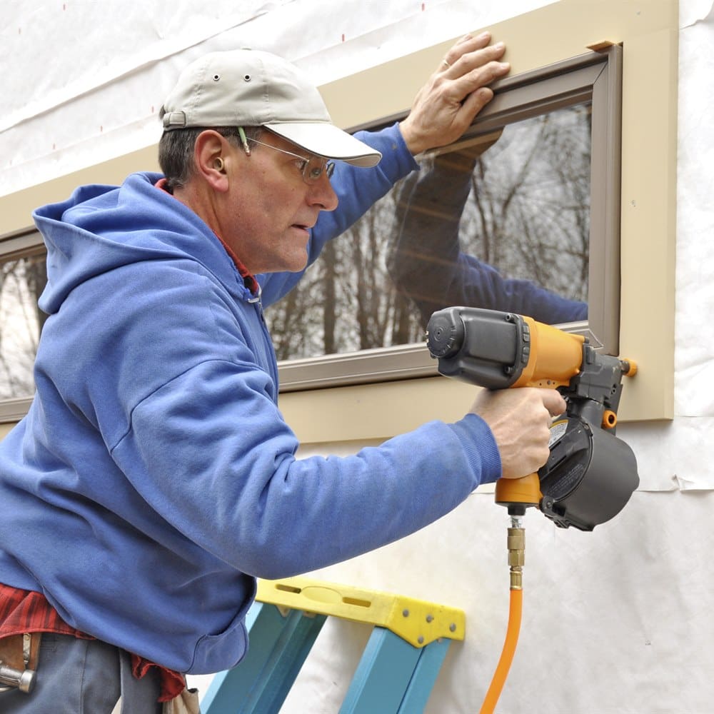 installing-window-trim-on-housewrap Installing window trim on housewrap