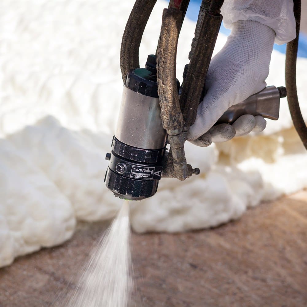 spray-foam-insulation-gun Spray foam insulation gun